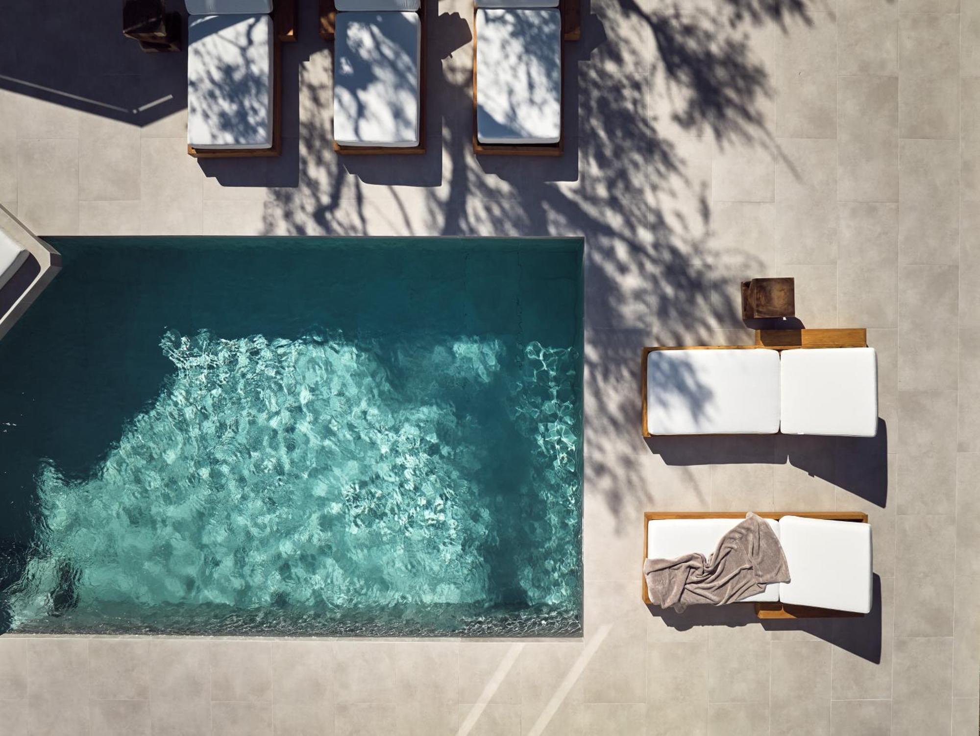 Estelle Villa, A Flamboyant Escape With Pool, By Thinkvilla Romíri Kültér fotó